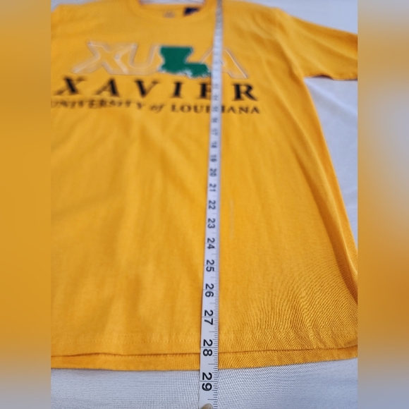 Xavier University of Louisiana Crewneck Yellow Graphic T-Shirt, sz MD - Picture 5 of 8